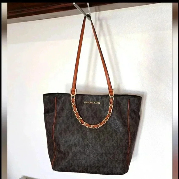 Michael Kors Signature Monogram Large Harper Tote - Picture 1 of 12